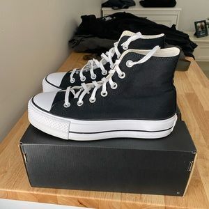Converse High Top Lift Size 6.5 Worn Once